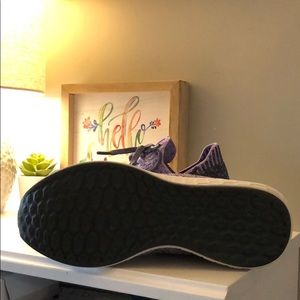 New Balance Shoes - New Balance Fresh Foam Cruz — Size 8 New Balance Shoes - New Balance Fresh Foam Cruz — Size 8